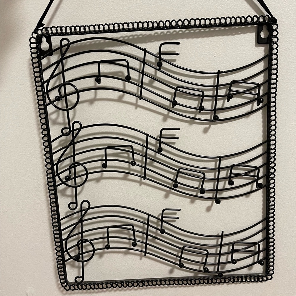 Music Note Jewelry Holder - Picture 2 of 3